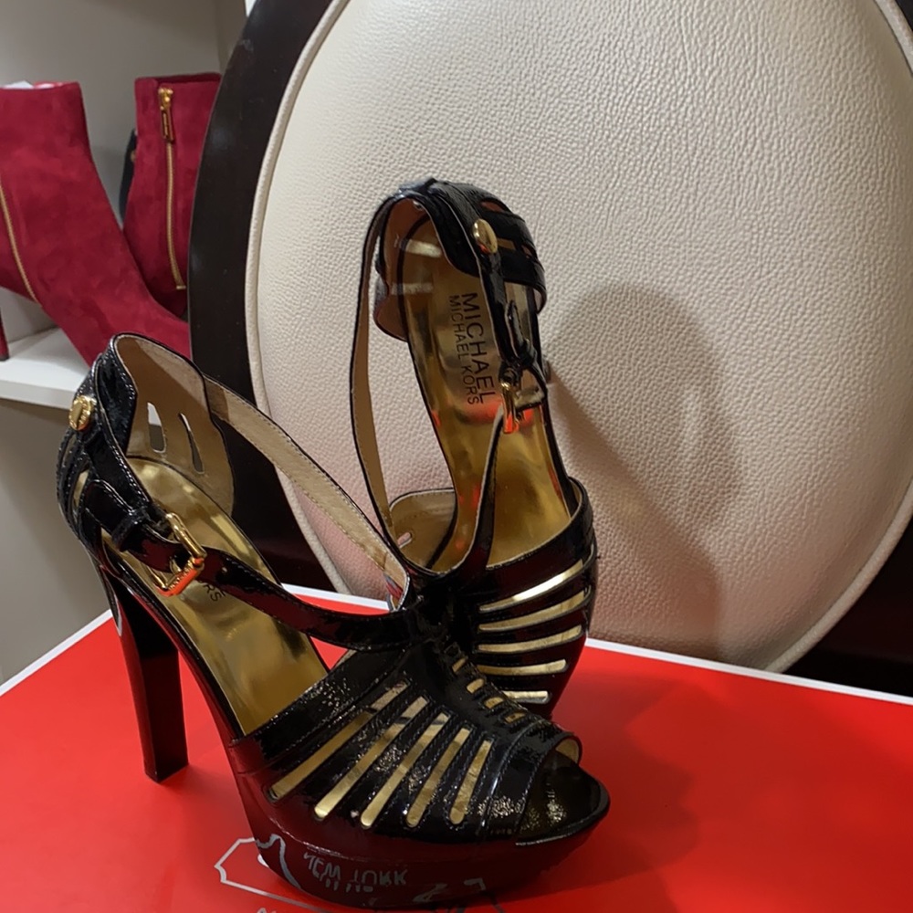 Michael Kors High Heel Shoe brand new tried on not used.